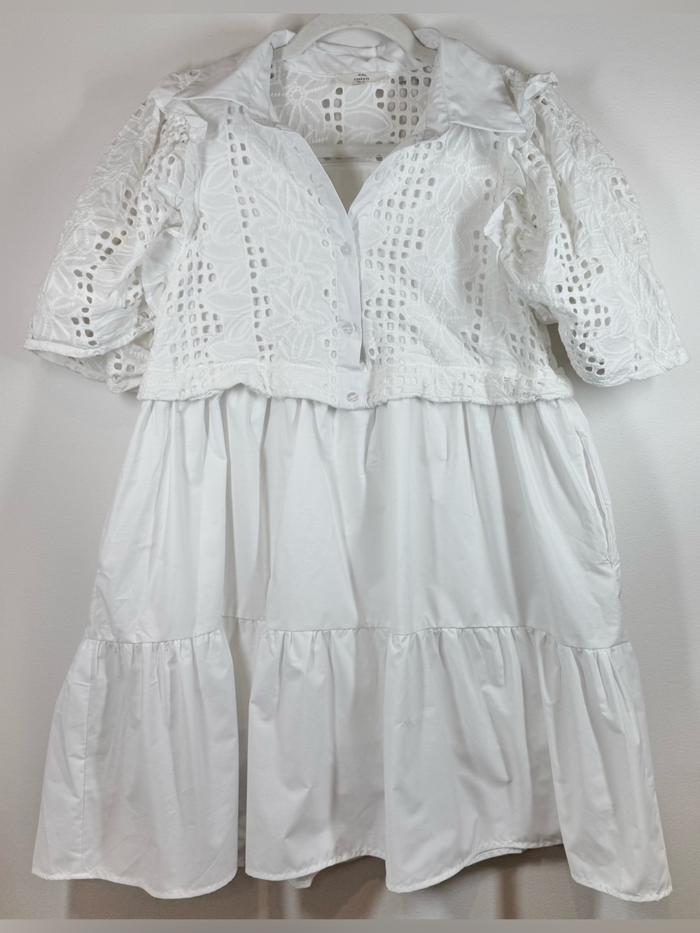 NWOT Entro White Eyelet Tiered Dress Women’s Size Small